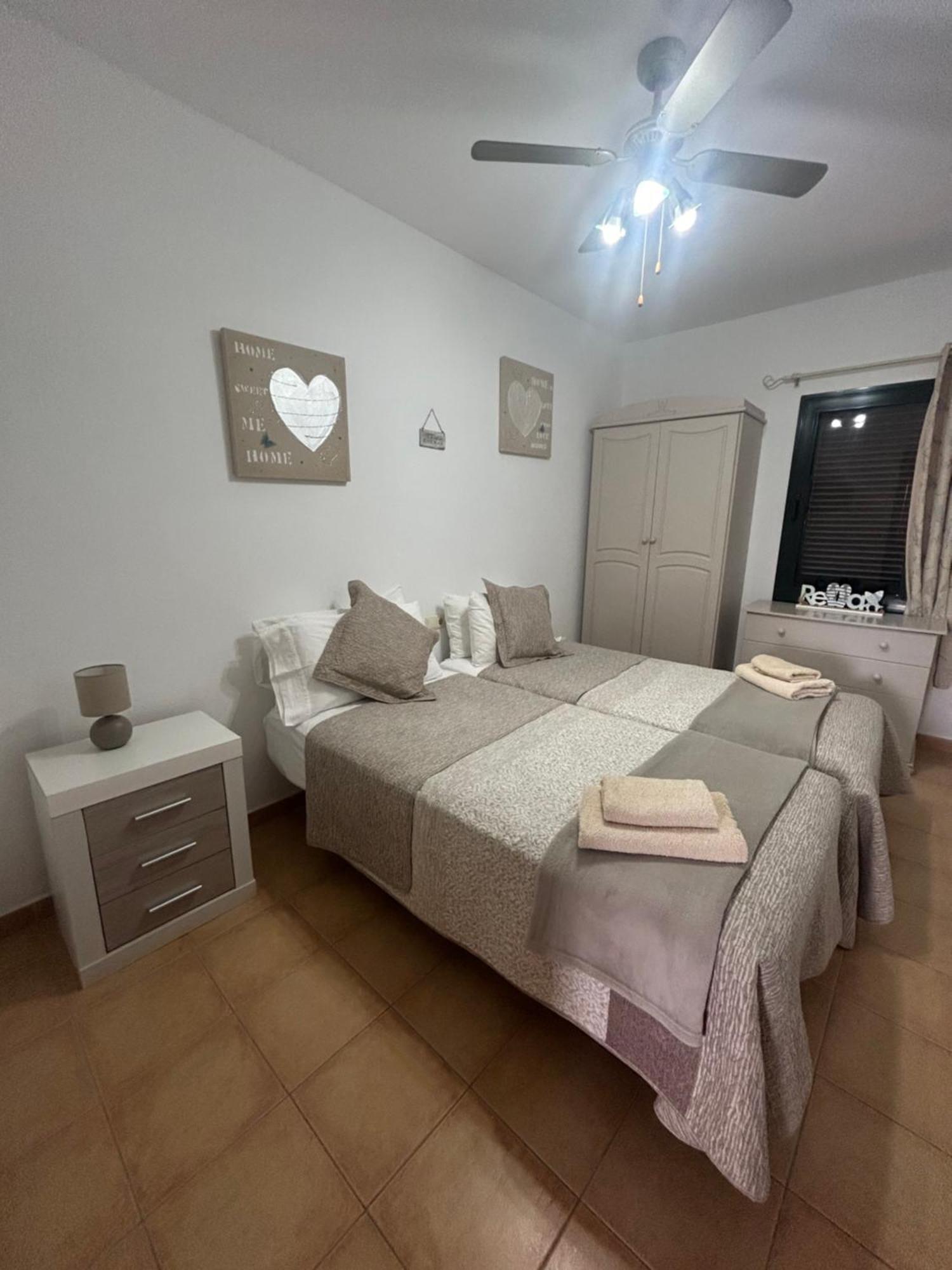 Casa Orilla! Beautiful Private Holiday Villa With Hot Tub La Oliva Extérieur photo
